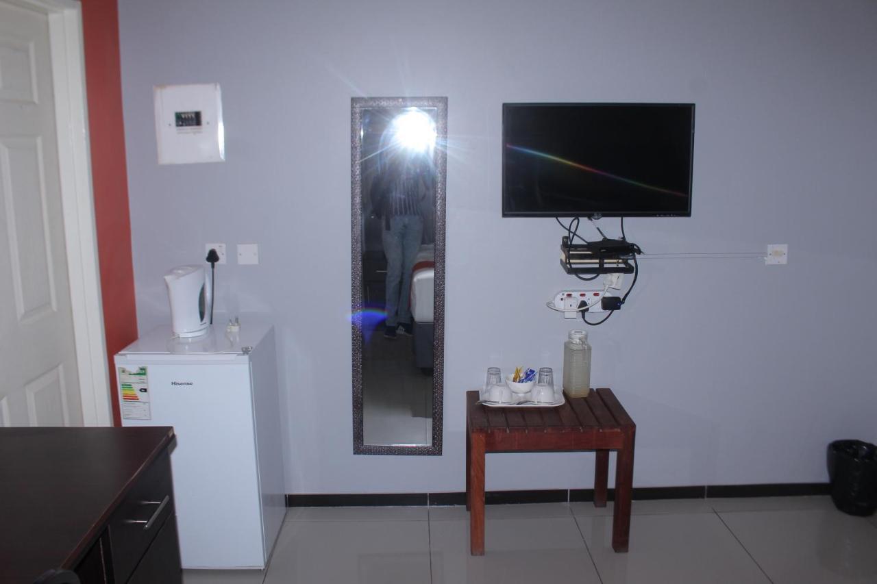 Global Guest House Kasane Exteriér fotografie