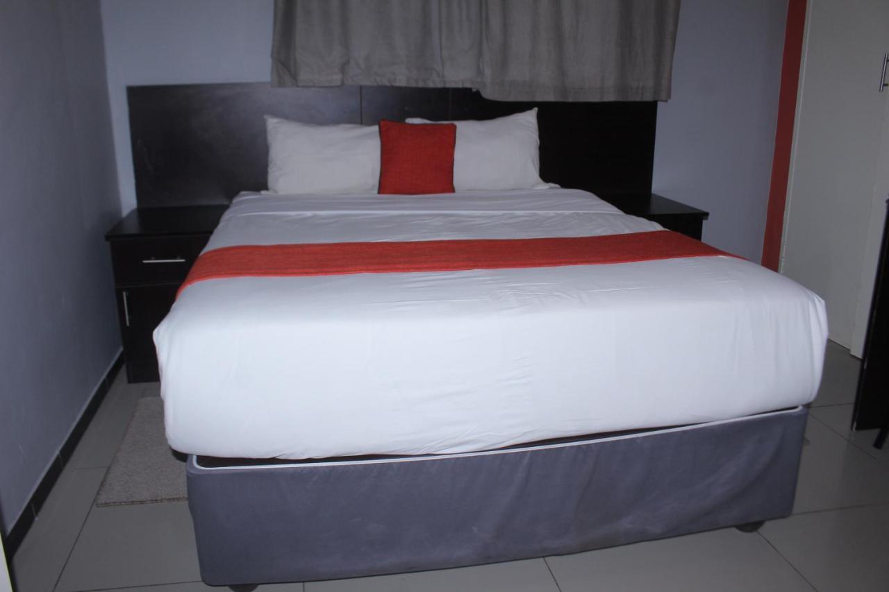 Global Guest House Kasane Exteriér fotografie
